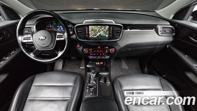 Kia Sorento 2018 — photo 10