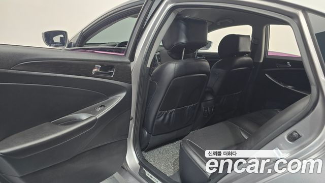 Hyundai Sonata 2014 — photo 12