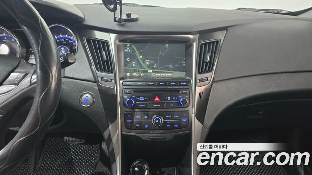Hyundai Sonata 2014 — photo 14