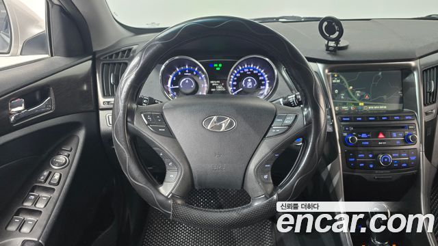 Hyundai Sonata 2014 — photo 15