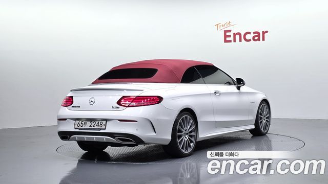 Mercedes-Benz C-Class 2017 — photo 2