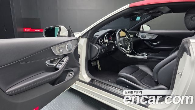 Mercedes-Benz C-Class 2017 — photo 10