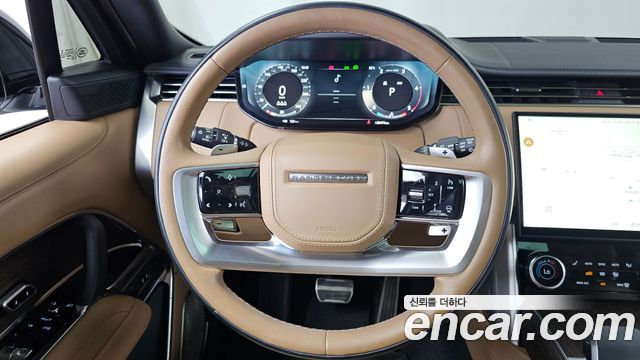 Land Rover Range Rover 2023 — photo 19