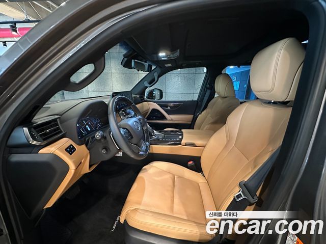 Lexus LX 2025 — photo 11