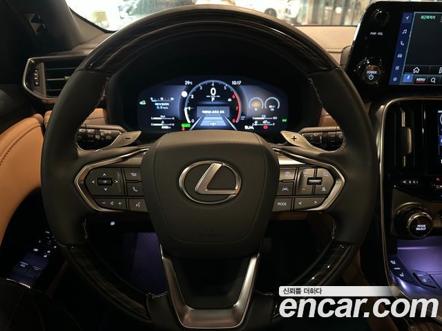 Lexus LX 2025 — photo 15
