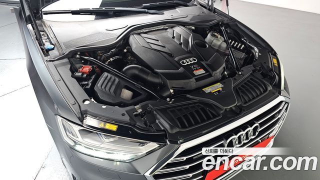 Audi A8 2020 — photo 6