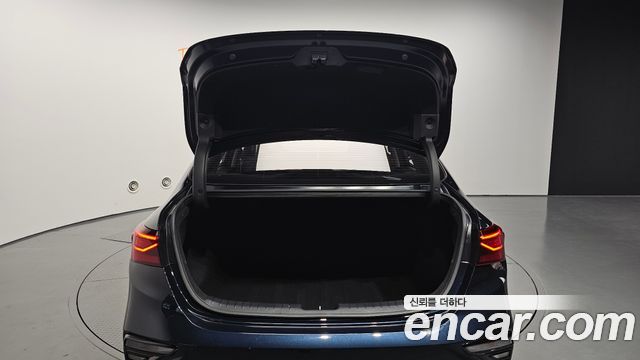 Kia K3 2019 — photo 20
