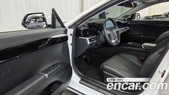 Hyundai Grandeur 2025 — photo 13