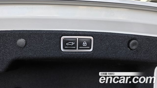 Hyundai Grandeur 2025 — photo 36