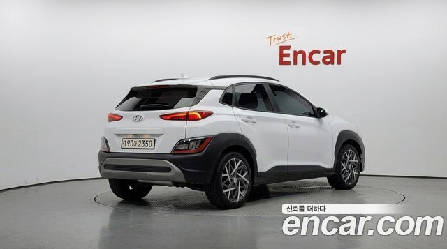 Hyundai Kona 2023 — photo 2