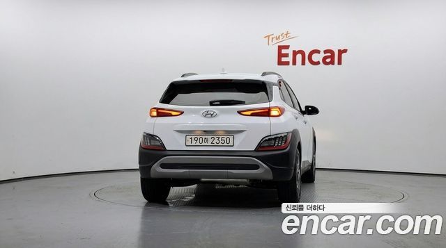 Hyundai Kona 2023 — photo 4