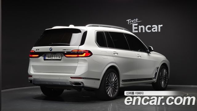 BMW X7 2024 — photo 2
