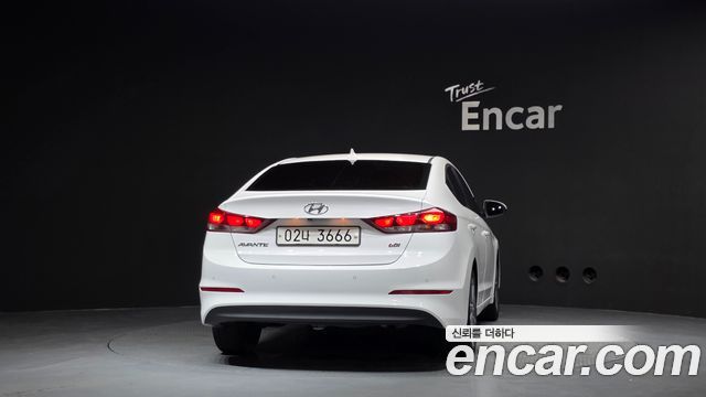 Hyundai AVANTE 2017 — photo 4