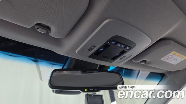Toyota Camry 2019 — photo 24