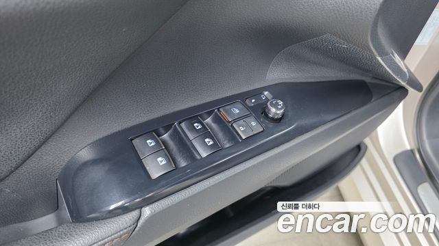 Toyota Camry 2019 — photo 27