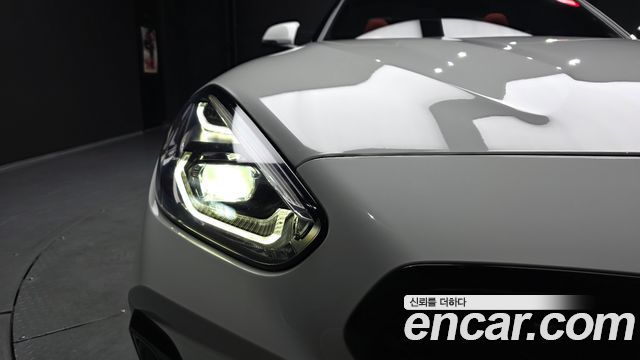 BMW Z4 2024 — photo 8