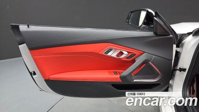 BMW Z4 2024 — photo 15