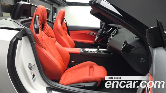 BMW Z4 2024 — photo 16
