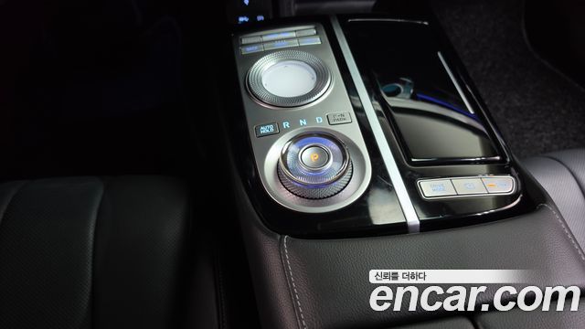 Genesis G80 2022 — photo 9