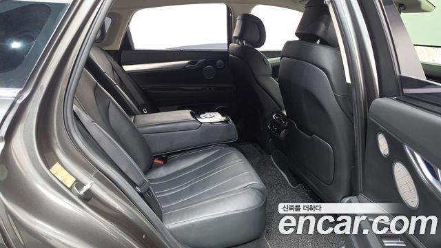 Genesis G80 2022 — photo 12