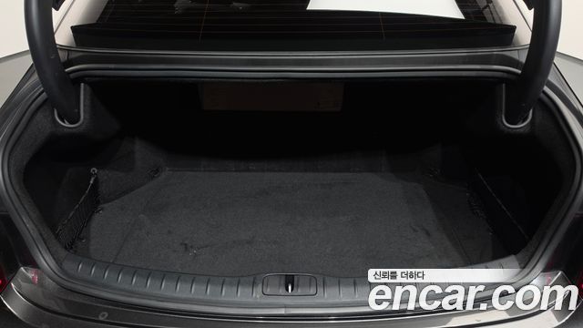 Genesis G80 2022 — photo 20