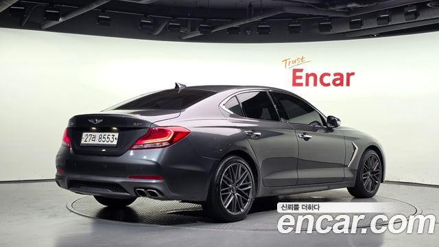 Genesis G70 2018 — photo 2