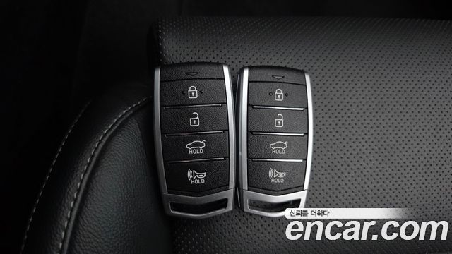 Genesis G70 2018 — photo 17