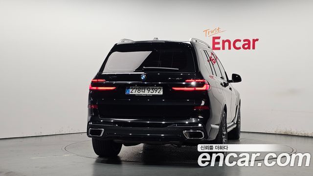 BMW X7 2025 — photo 4
