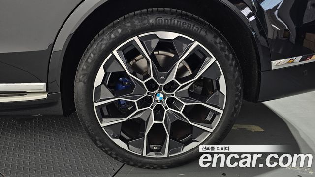 BMW X7 2025 — photo 7