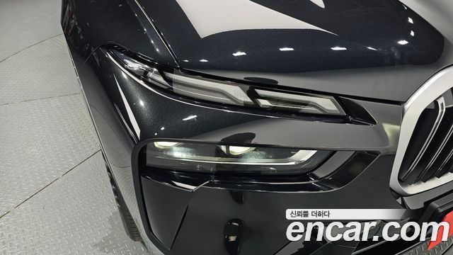 BMW X7 2025 — photo 8