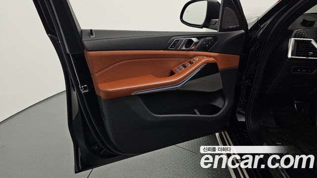 BMW X7 2025 — photo 14