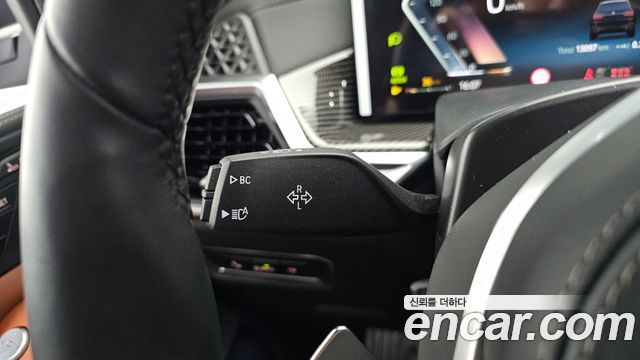 BMW X7 2025 — photo 30