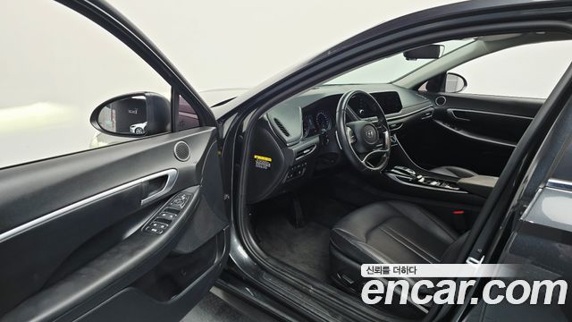 Hyundai Sonata 2020 — photo 13