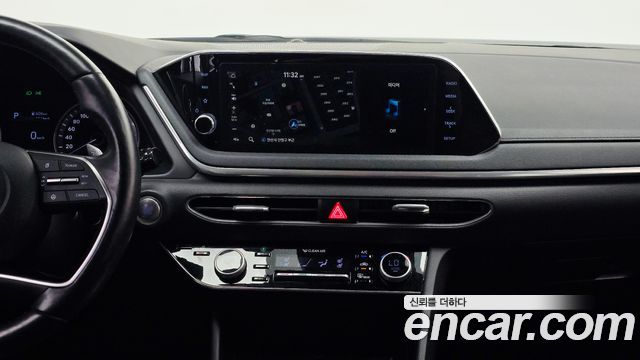 Hyundai Sonata 2020 — photo 19