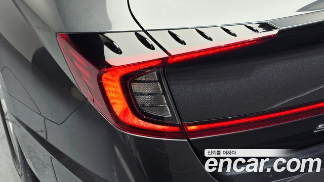 Hyundai Sonata 2020 — photo 9