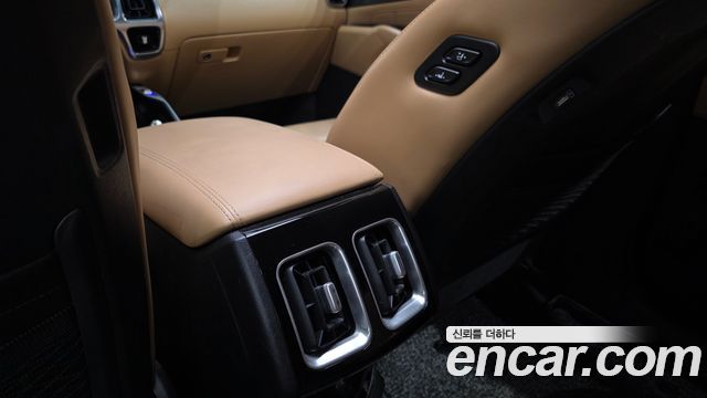 Kia Sorento 2021 — photo 32
