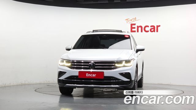 Volkswagen Tiguan 2023 — photo 3