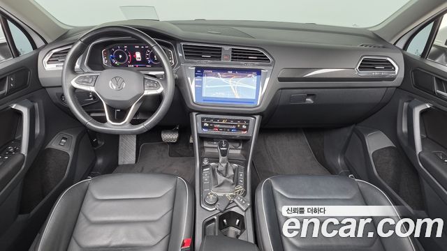 Volkswagen Tiguan 2023 — photo 10