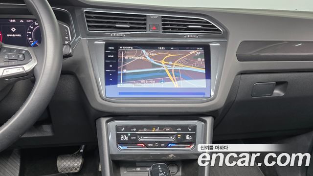 Volkswagen Tiguan 2023 — photo 19