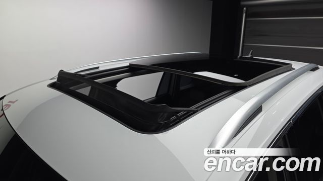 Volkswagen Tiguan 2023 — photo 22