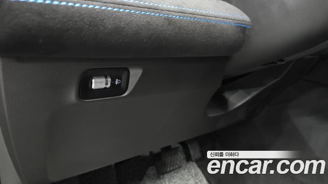 Renault Korea Grand Koleos 2025 — photo 27