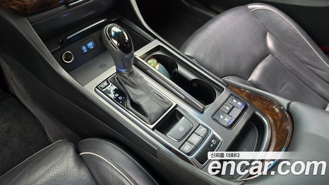 Hyundai Aslan 2016 — photo 12