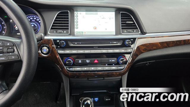 Hyundai Aslan 2016 — photo 20