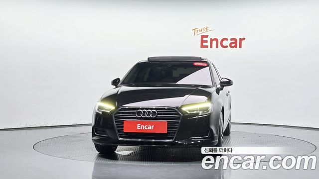 Audi A3 2020 — photo 3