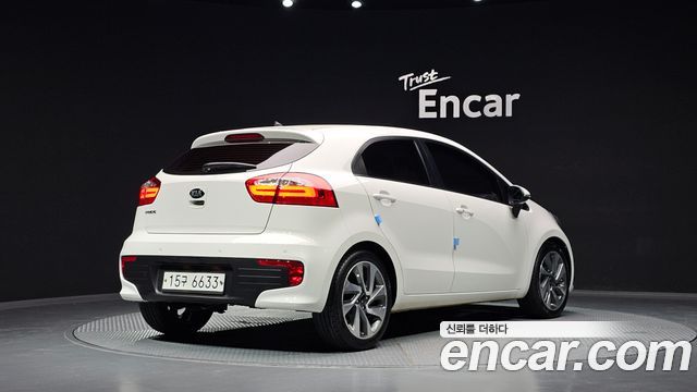 Kia pride 2015 — photo 2