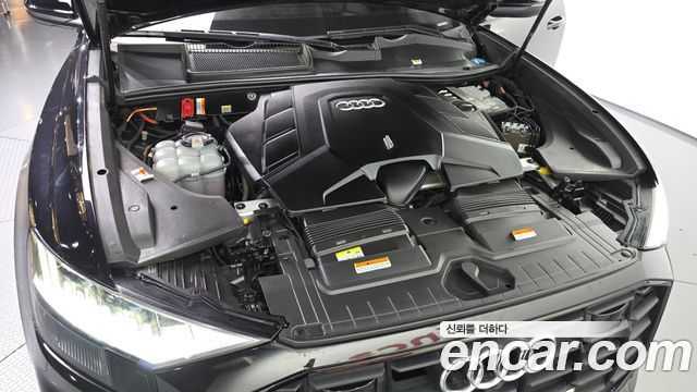 Audi Q8 2021 — photo 6