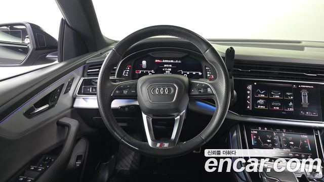Audi Q8 2021 — photo 19