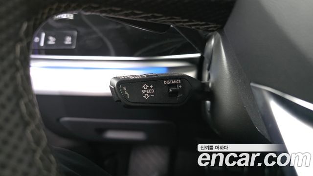 Audi Q8 2021 — photo 31