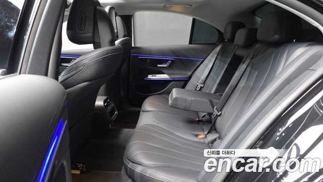 Mercedes-Benz E-Class 2026 — photo 18