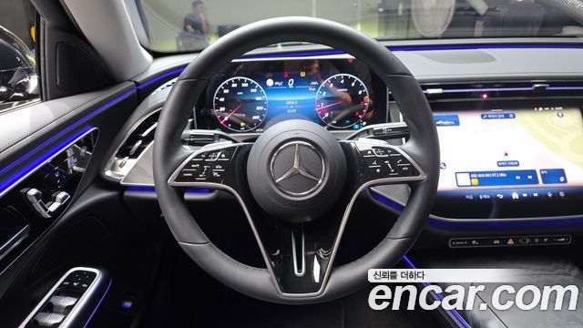 Mercedes-Benz E-Class 2026 — photo 19